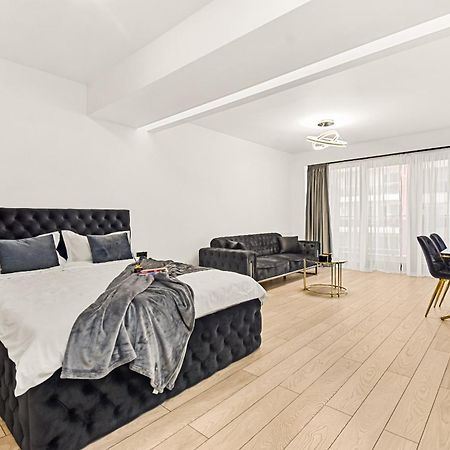 Central Studio With Balcony And Self Check-In Rh Living Bucarest Esterno foto
