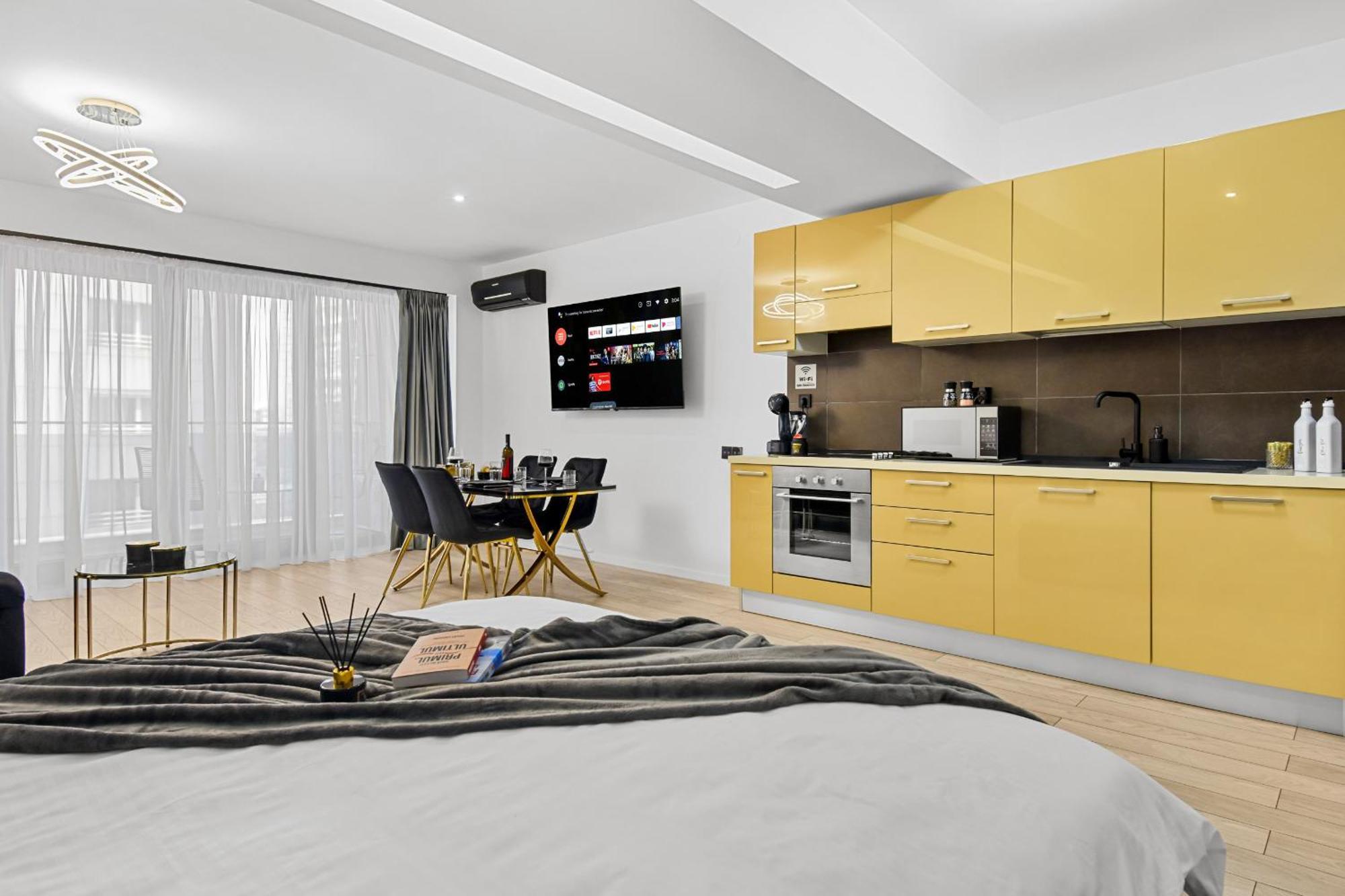 Central Studio With Balcony And Self Check-In Rh Living Bucarest Esterno foto